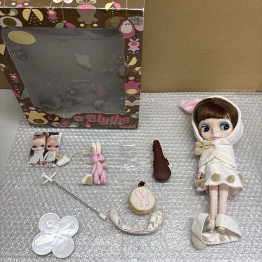 ブライス ベルベットメヌエット 本体 ドール タカラ TAKARA Blythe 人形