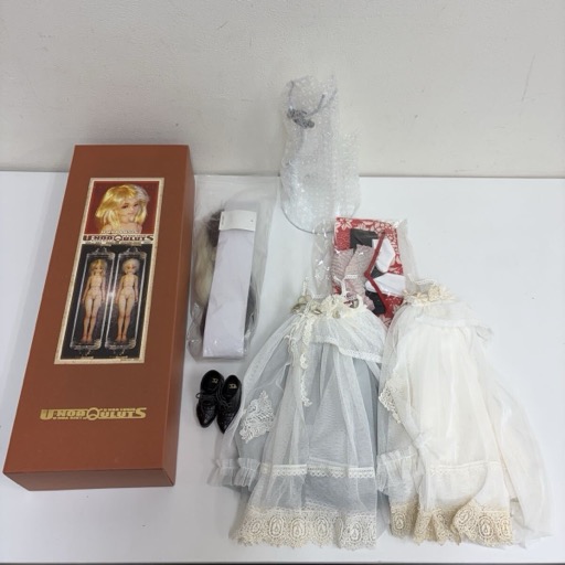 錬金術工房 ユノアクルス 球体関節人形 ルシス 他 洋服 ウィッグ まとめて ドール 着せ替え人形